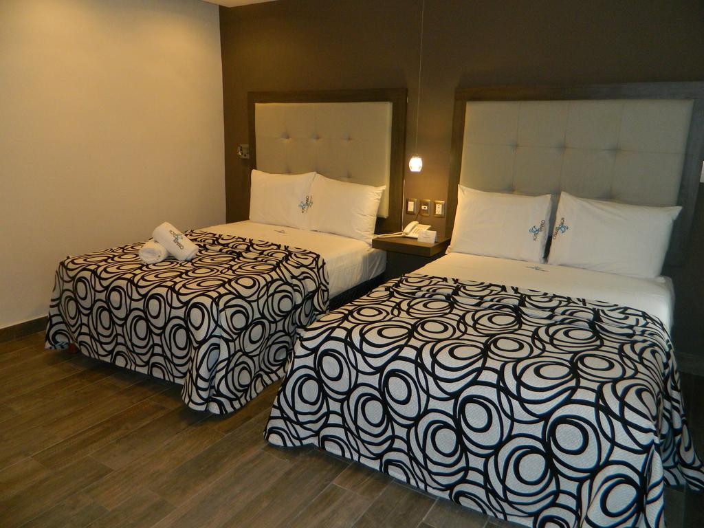 Hotel Flamingo Mérida Exteriör bild