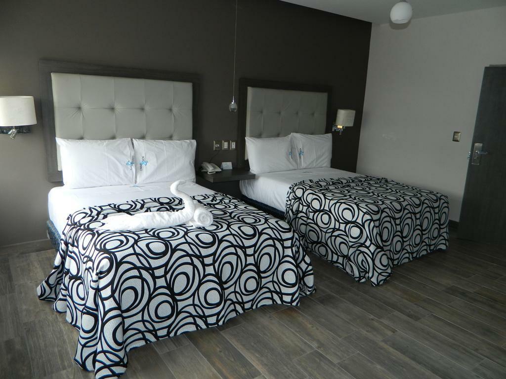 Hotel Flamingo Mérida Exteriör bild